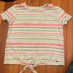 Adorable sun-washed cotton tee GUC Vineyard Vines size 7-8